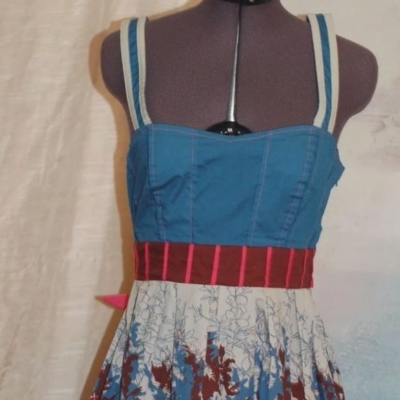 Kimchi Blue size medium sundress - Picture 4 of 7